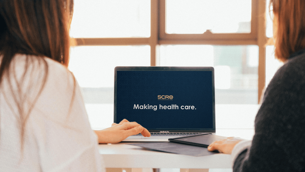 kobu-agency-7okkFhxrxNw-unsplash-med-loggan-1500x1500