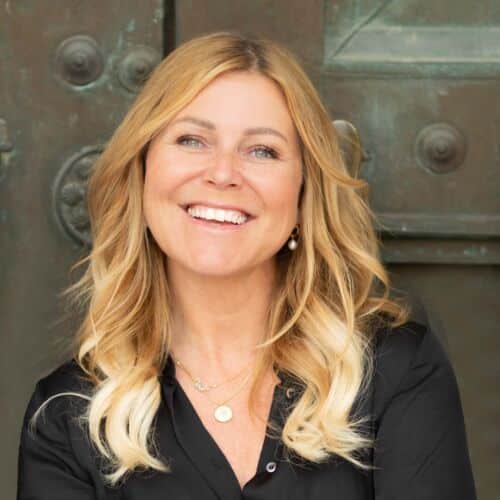 LIZ_4797-1_edited SQUARE